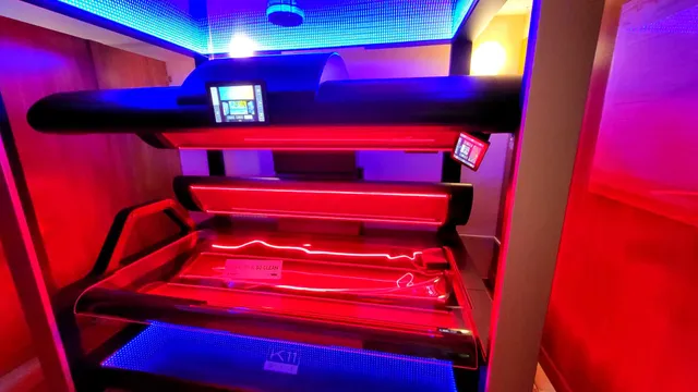 Repasované vertikálne solárium Megasun K11